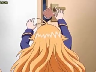 Anime blondy armastav peter koos tema ümber tissid