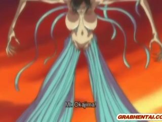 Hentai trẻ người phụ nữ được fucked lược qua một freaking khổng lồ con quái vật