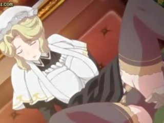 Blondinė anime su masinis krūtys trina